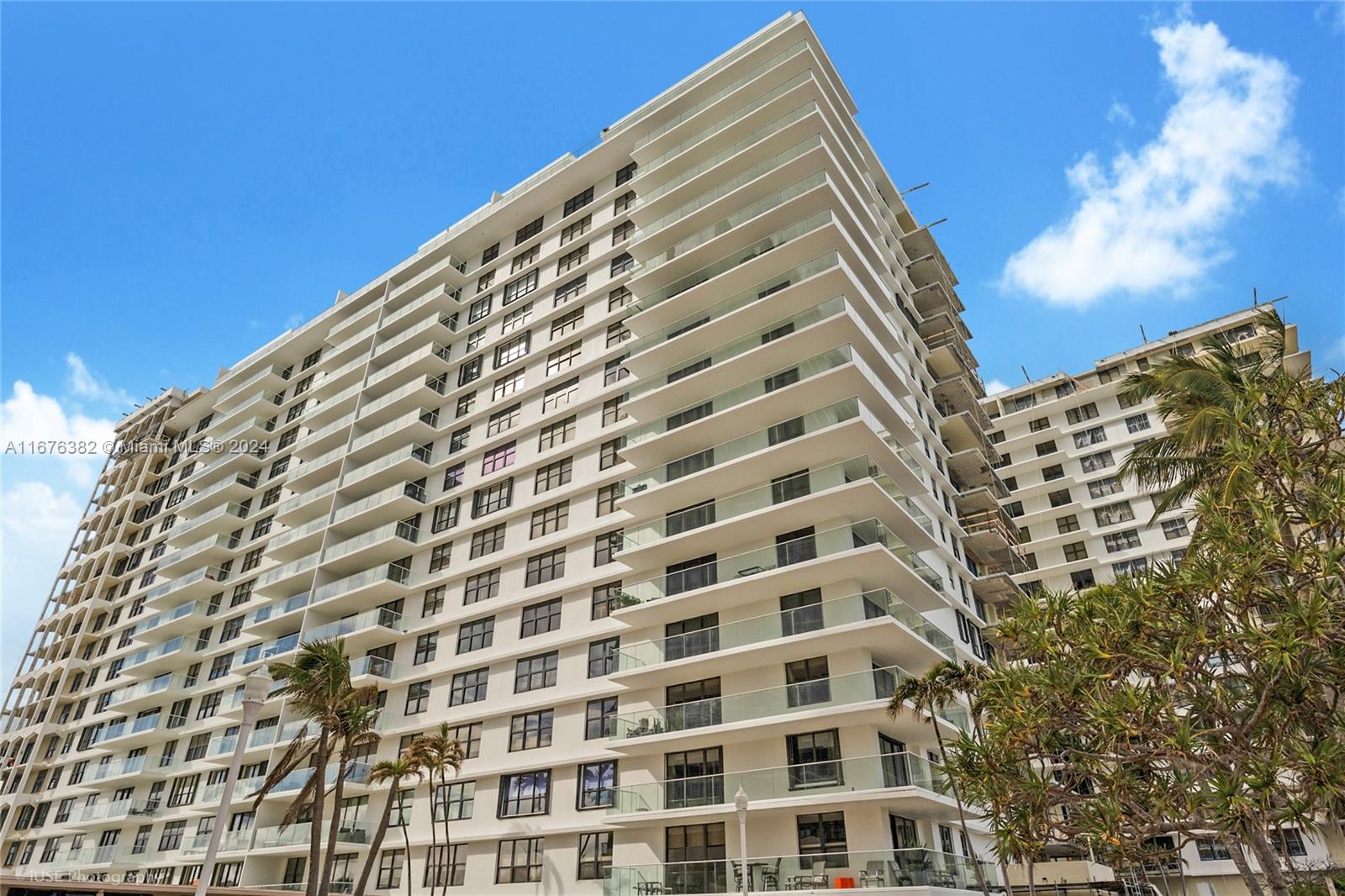 9801 Collins Ave #PH11, Bal Harbour, Florida image 48