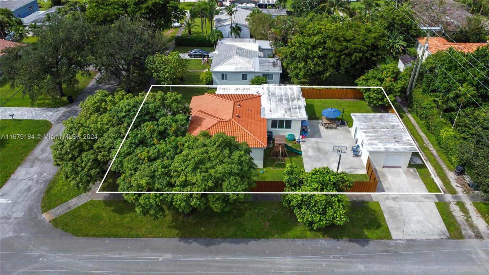 801 Swan Ave, Miami Springs, Florida image 18