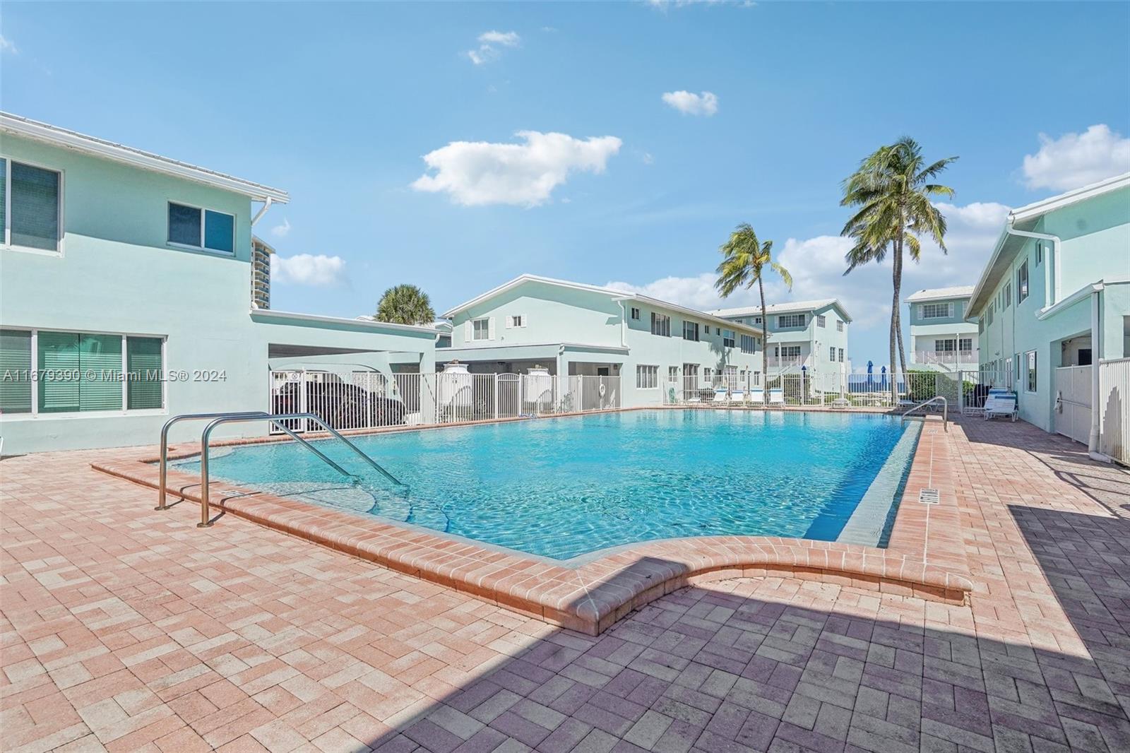 5400 N Ocean Blvd #25, Lauderdale By The Sea, Florida image 38