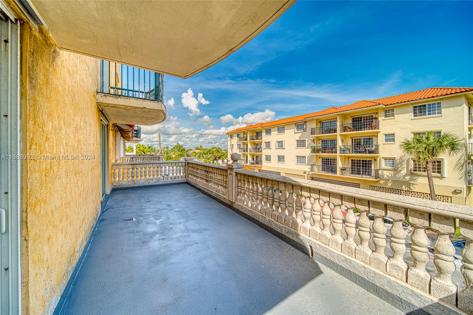 8888 Collins Ave #201, Surfside, Florida image 26