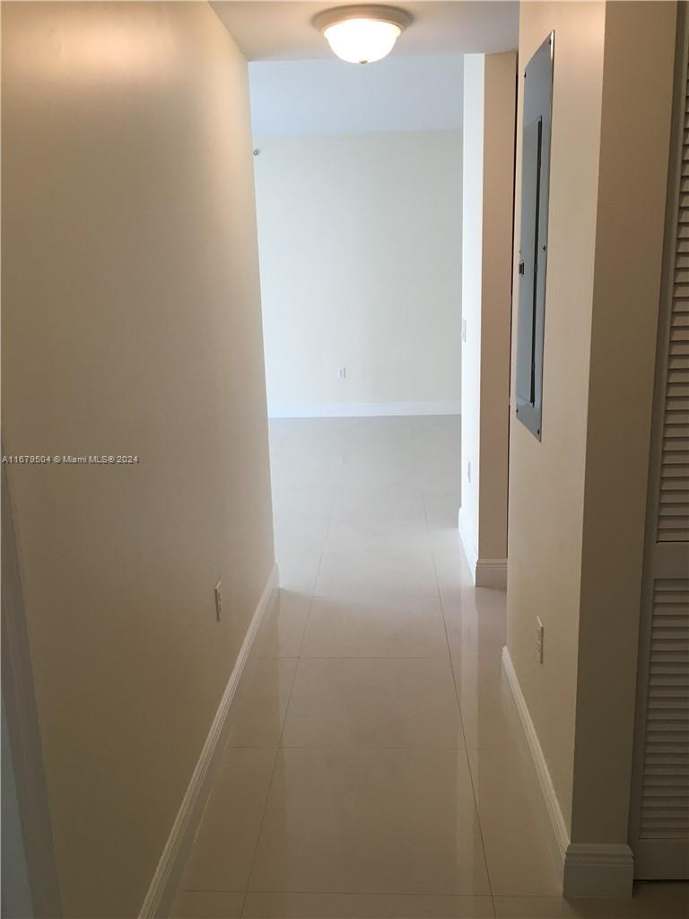 50 Alhambra Cir #407, Coral Gables, Florida image 13