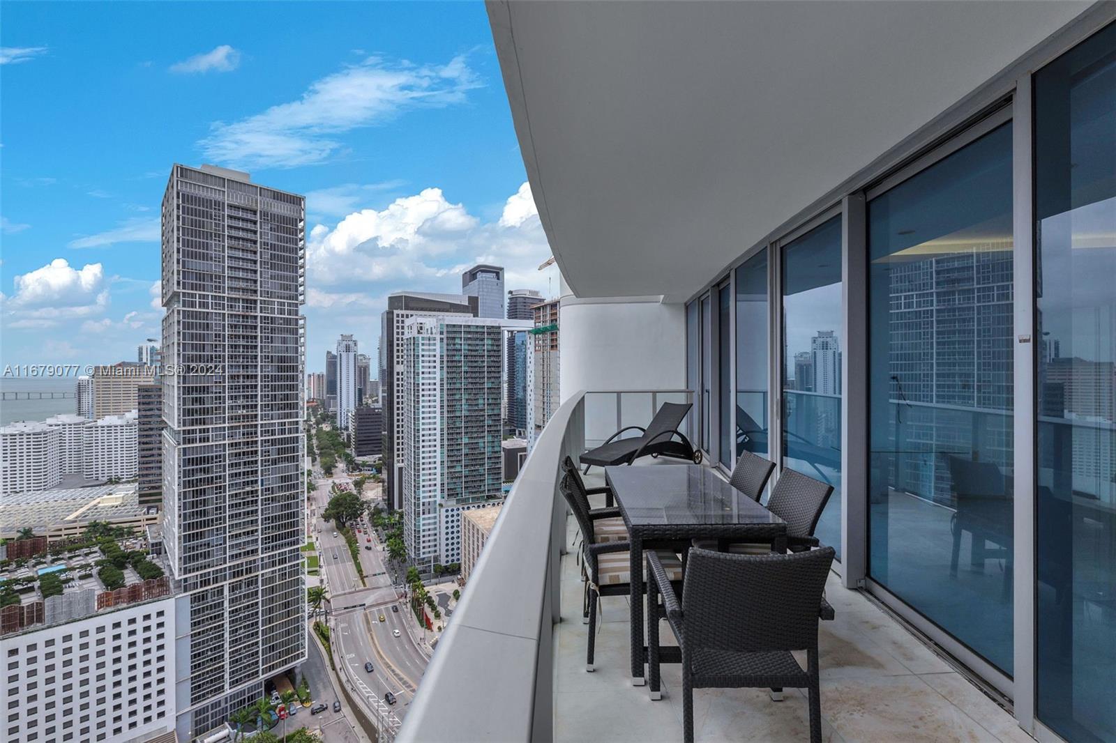 200 Biscayne Boulevard Way #3507, Miami, Florida image 1