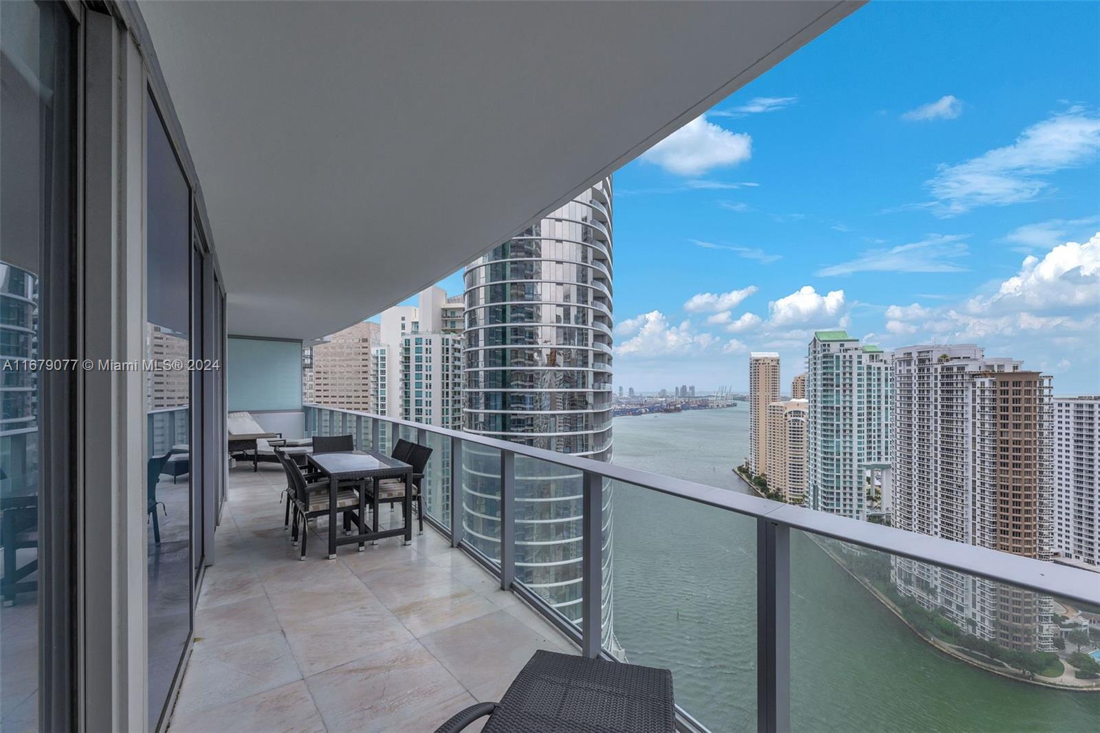 200 Biscayne Boulevard Way #3507, Miami, Florida image 25