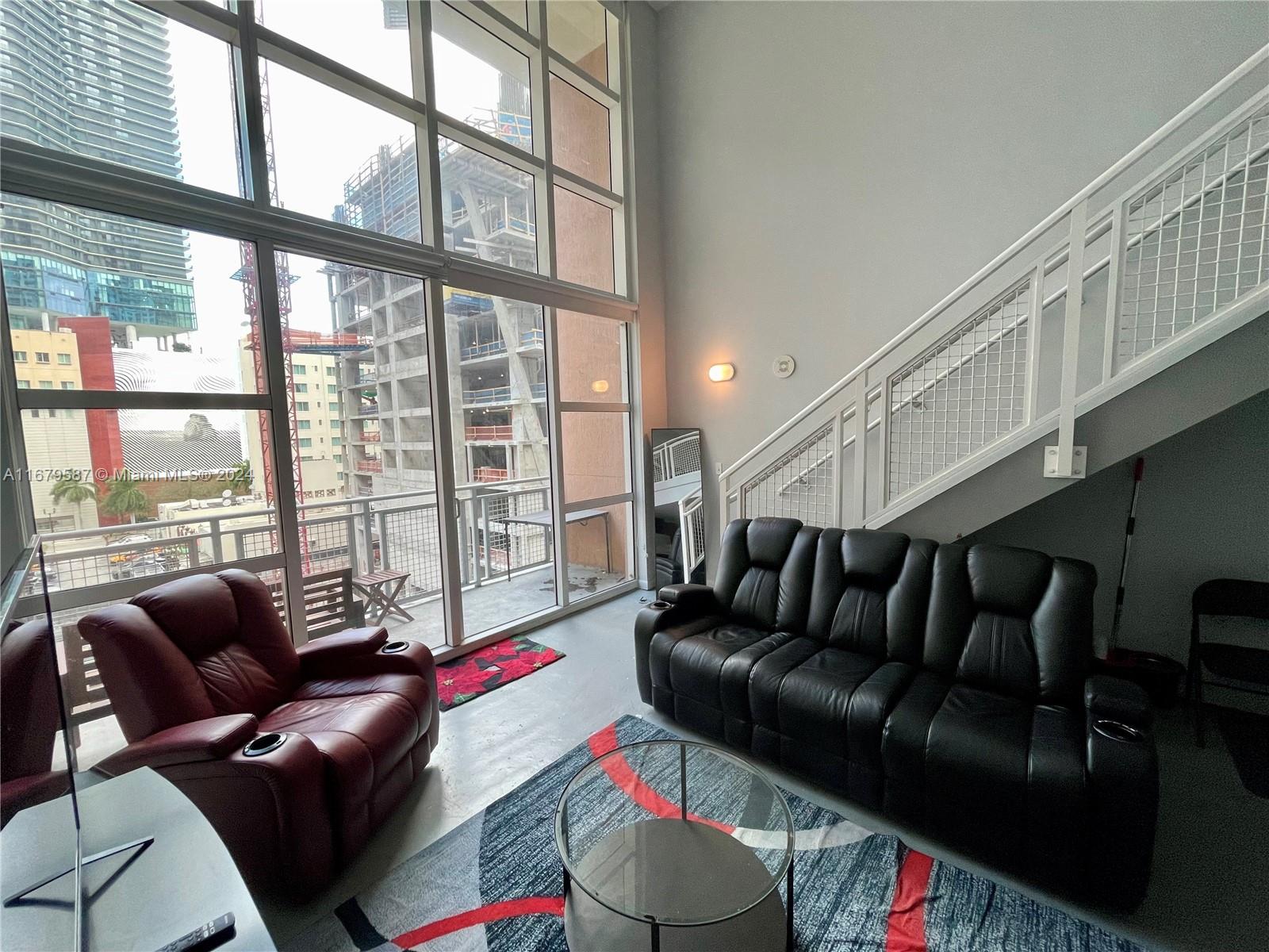 244 Biscayne Blvd #445, Miami FL 33132
