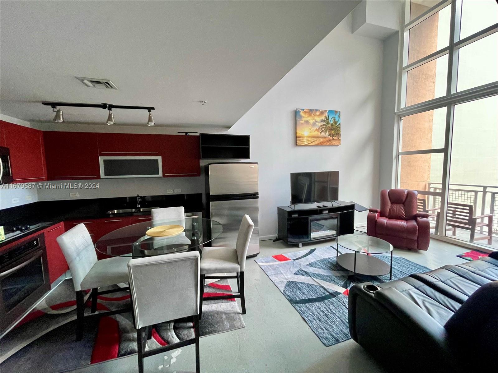 244 Biscayne Blvd #445, Miami FL 33132