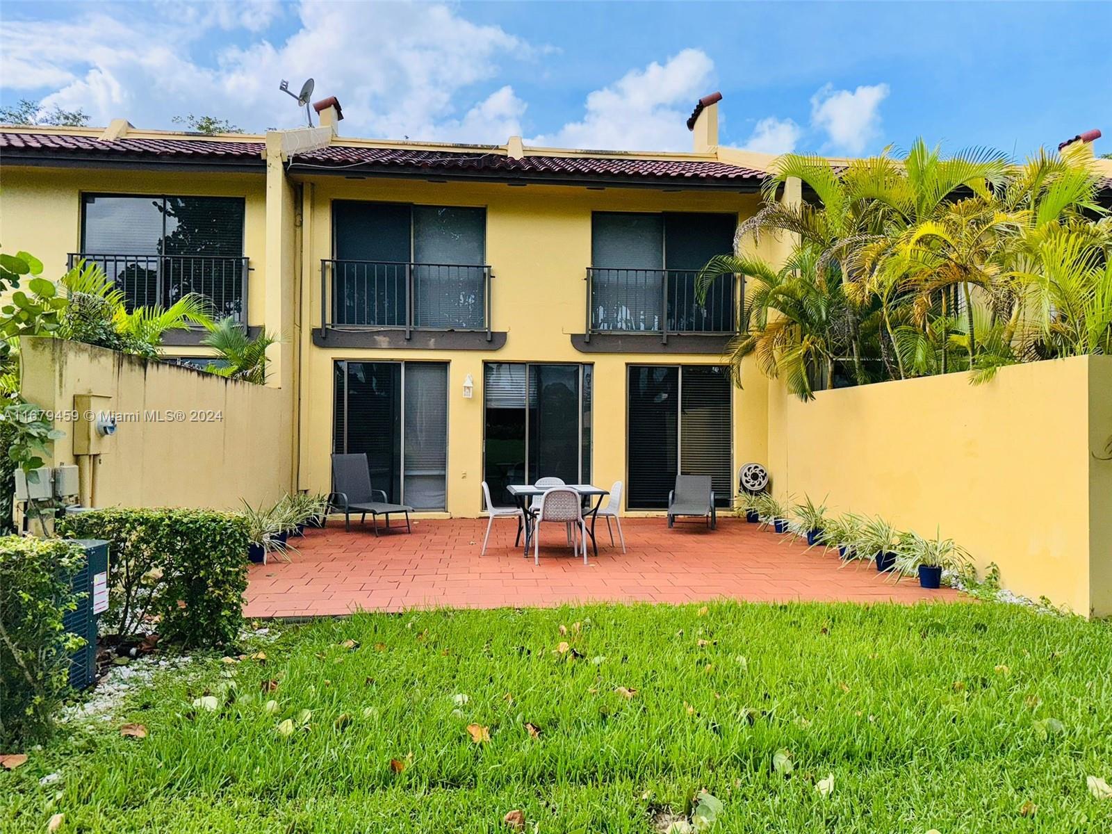 3443 Torremolinos Ave #B-38, Doral, Florida image 36