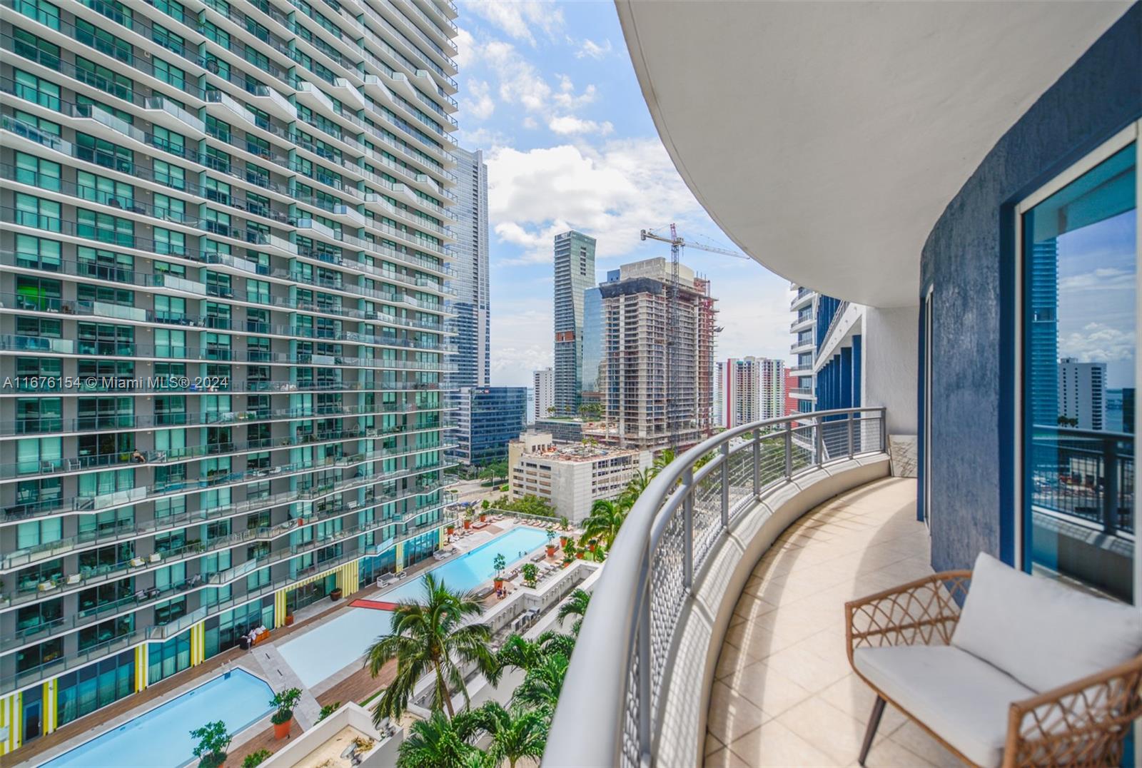 60 SW 13th St #1724, Miami FL 33130
