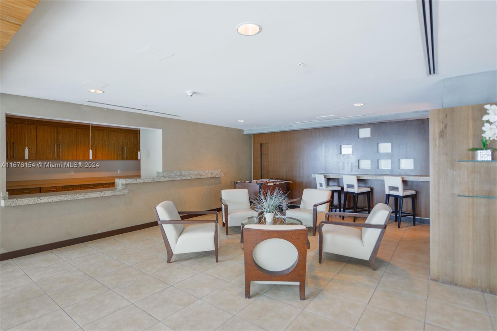 60 SW 13th St #1724, Miami FL 33130