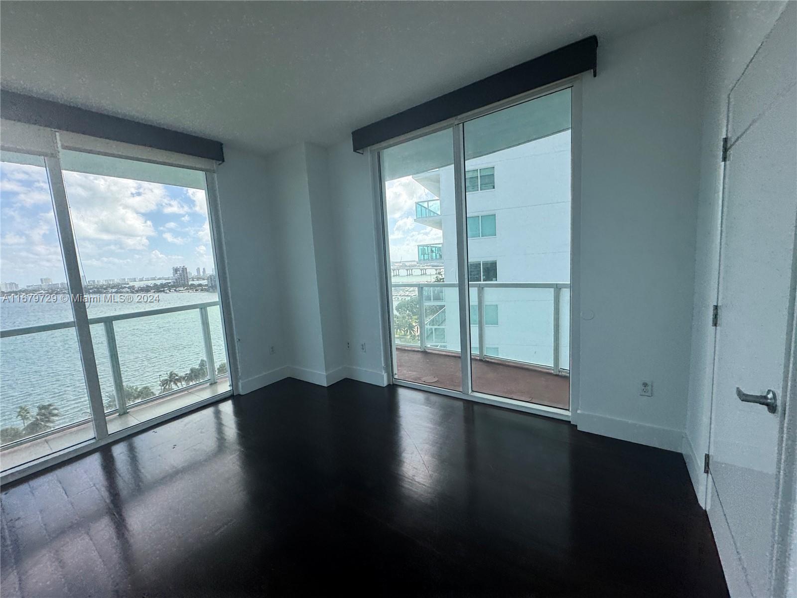 1900 N Bayshore Dr #1401, Miami, Florida image 14