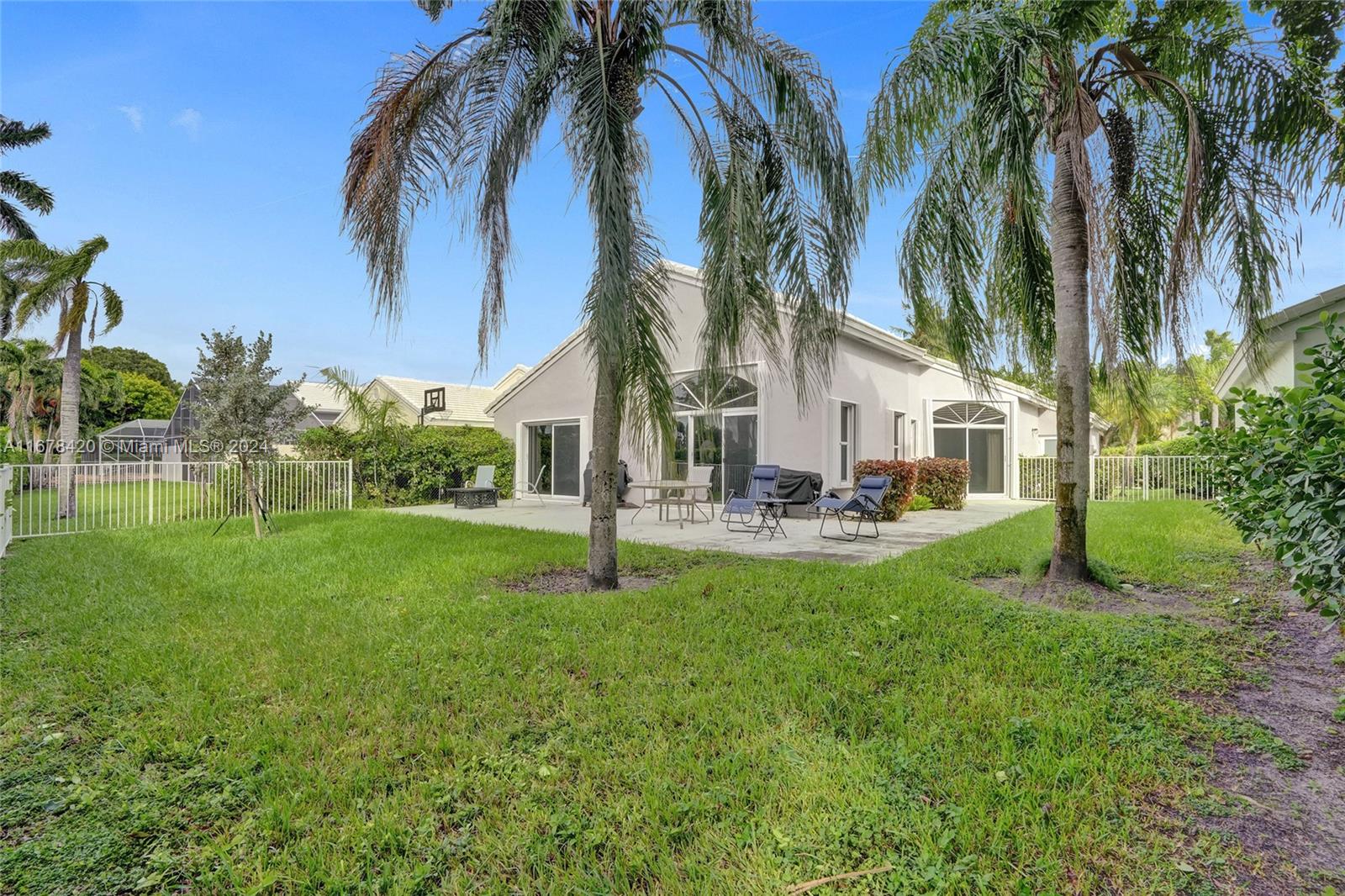 1240 W Wilshire Cir W, Pembroke Pines, Florida image 31