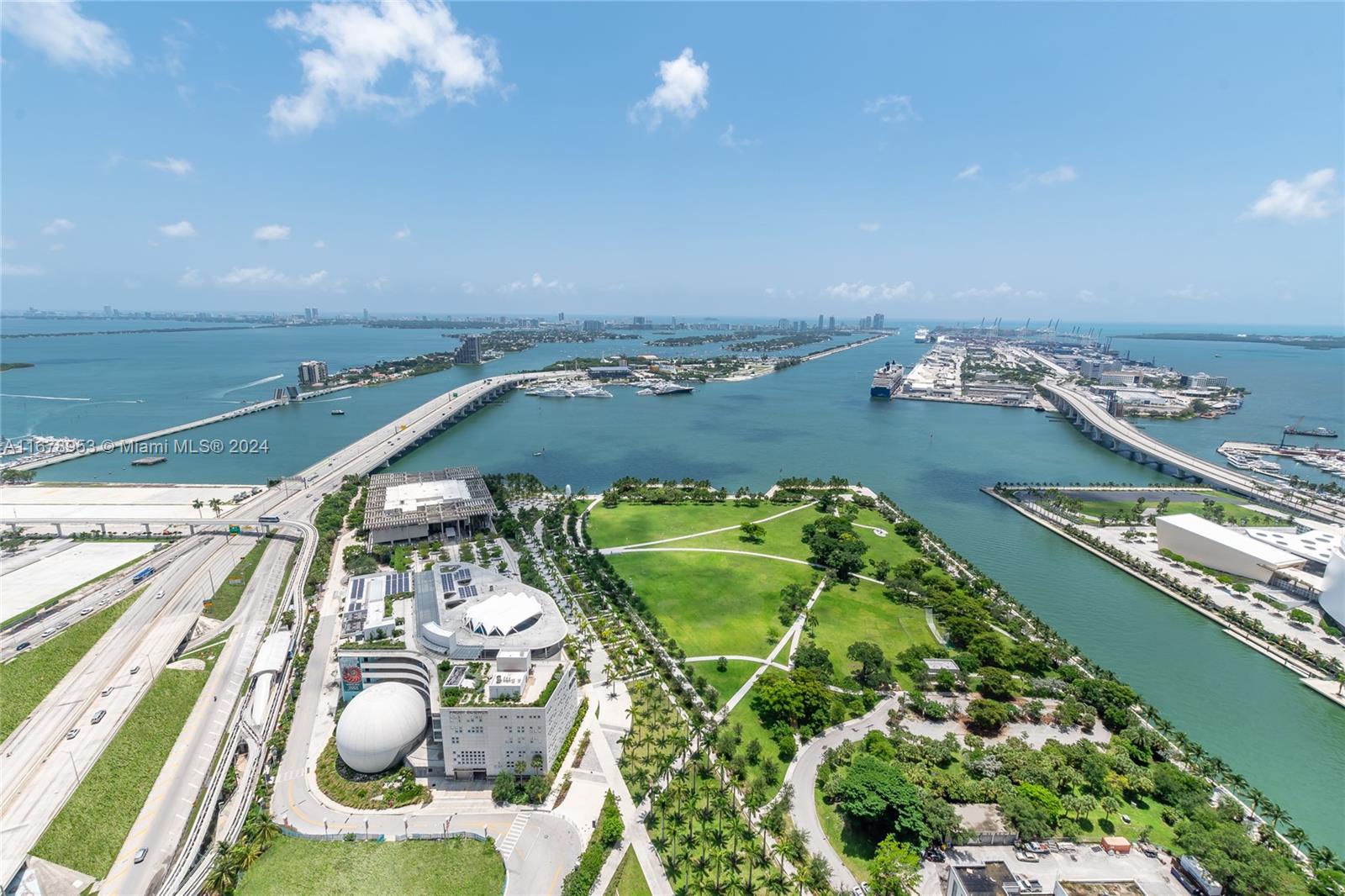1040 Biscayne Blvd #4402, Miami FL 33132