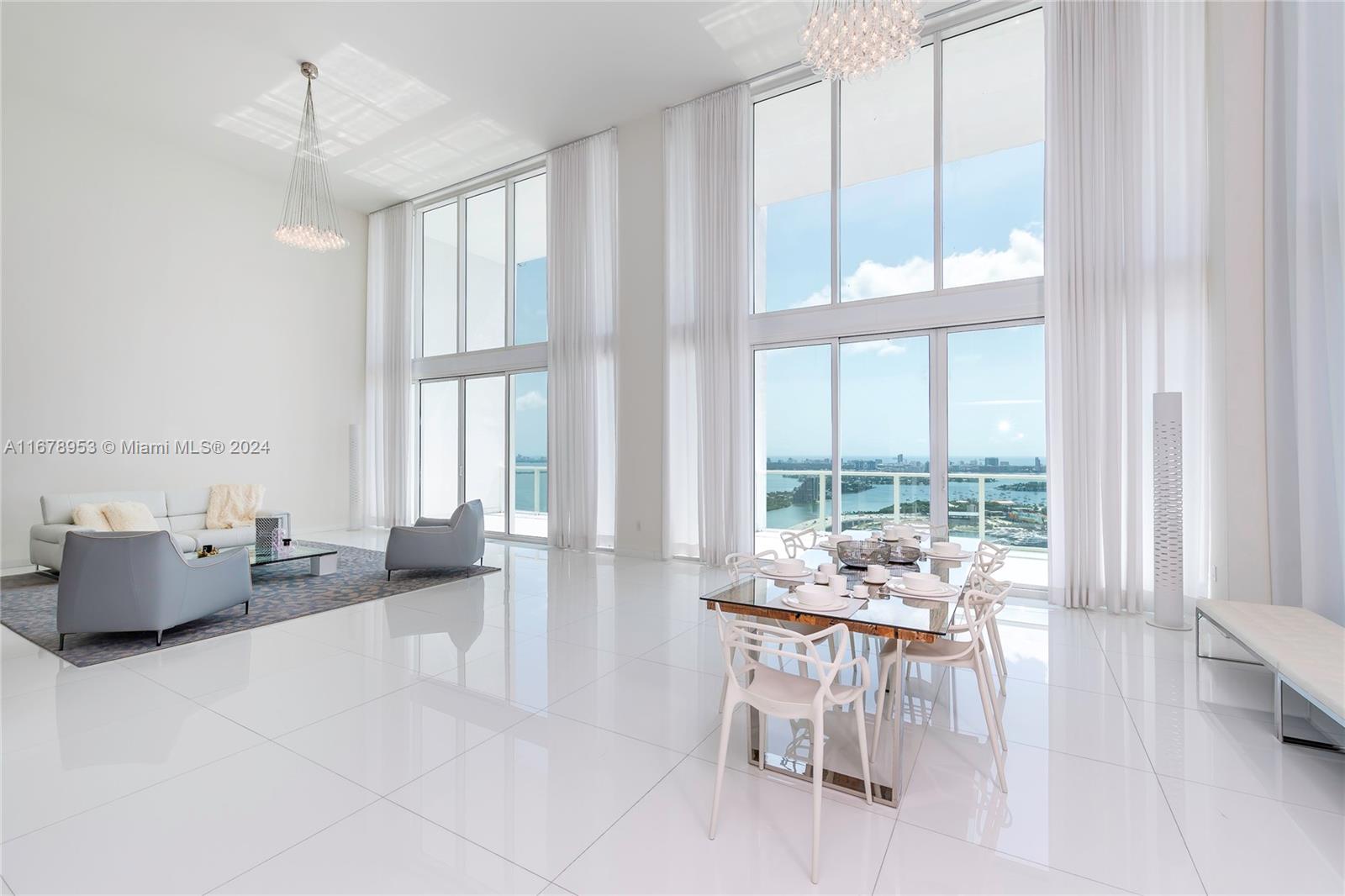 1040 Biscayne Blvd #4402, Miami FL 33132