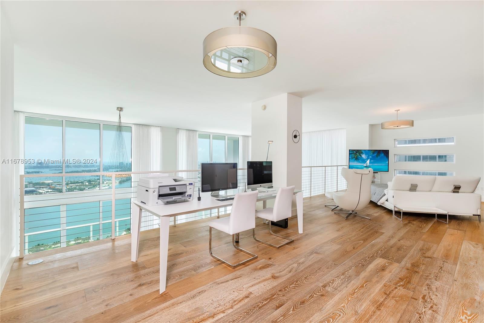 1040 Biscayne Blvd #4402, Miami FL 33132