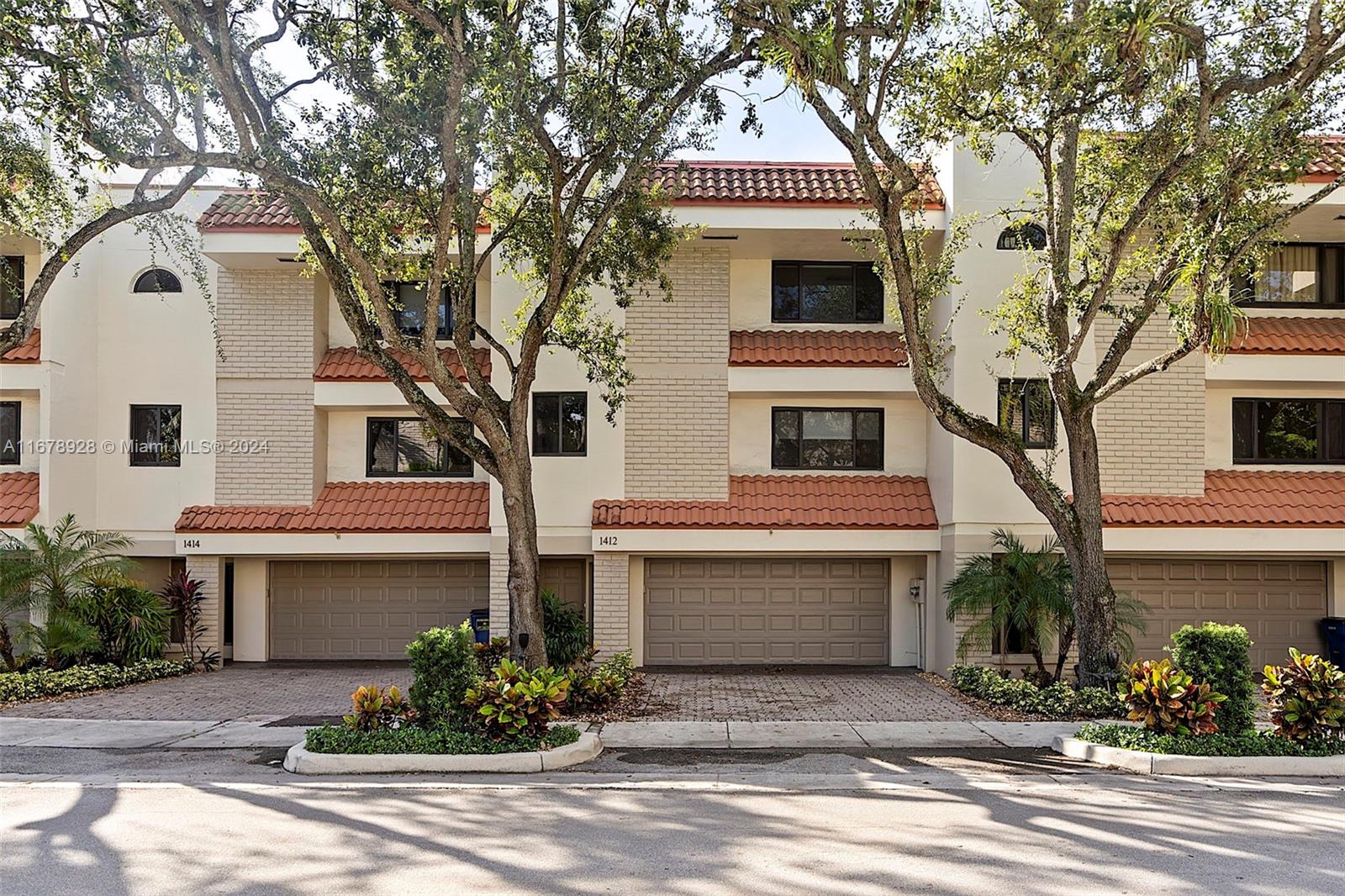 1412 NE 9th St #1412, Fort Lauderdale, Florida image 2