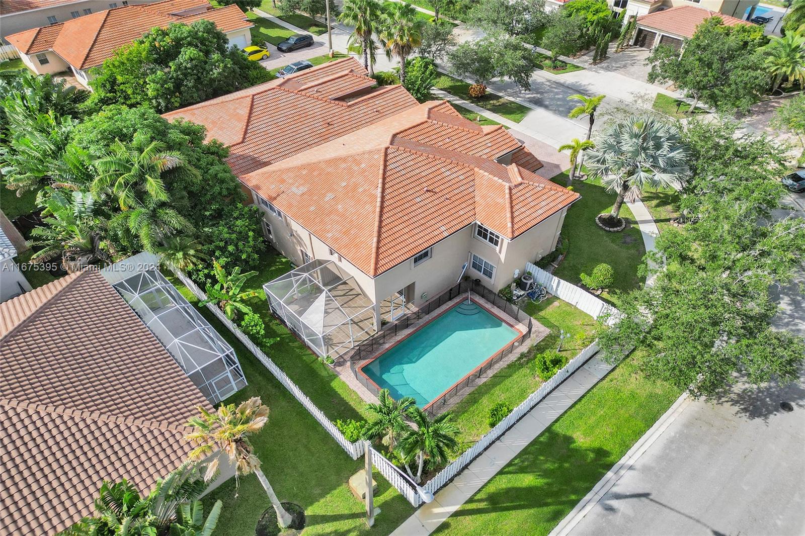 1379 NW 166th Ave, Pembroke Pines, Florida image 11