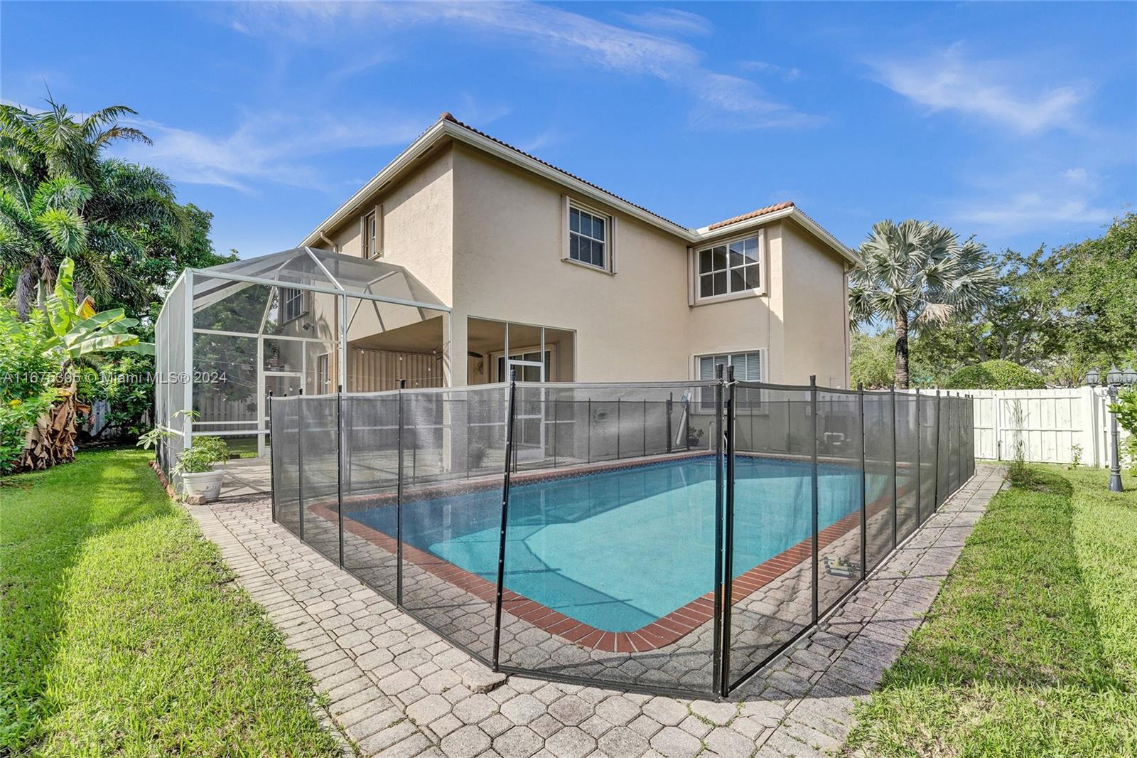 1379 NW 166th Ave, Pembroke Pines, Florida image 25