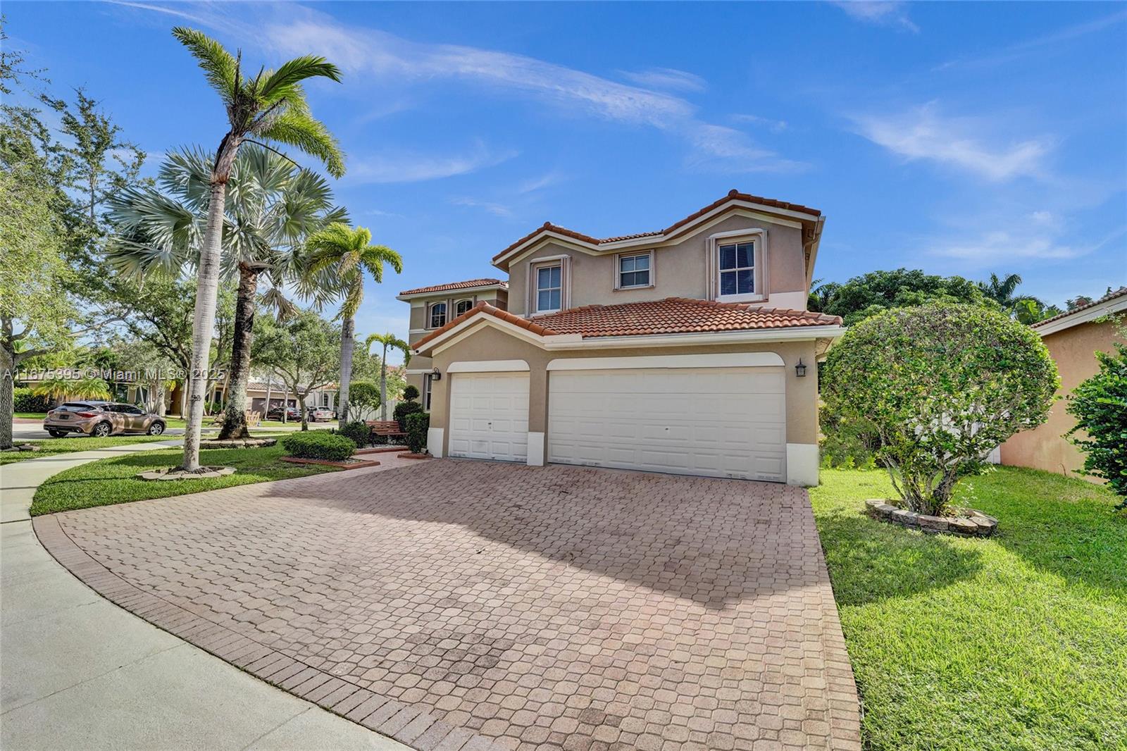 1379 NW 166th Ave, Pembroke Pines, Florida image 9