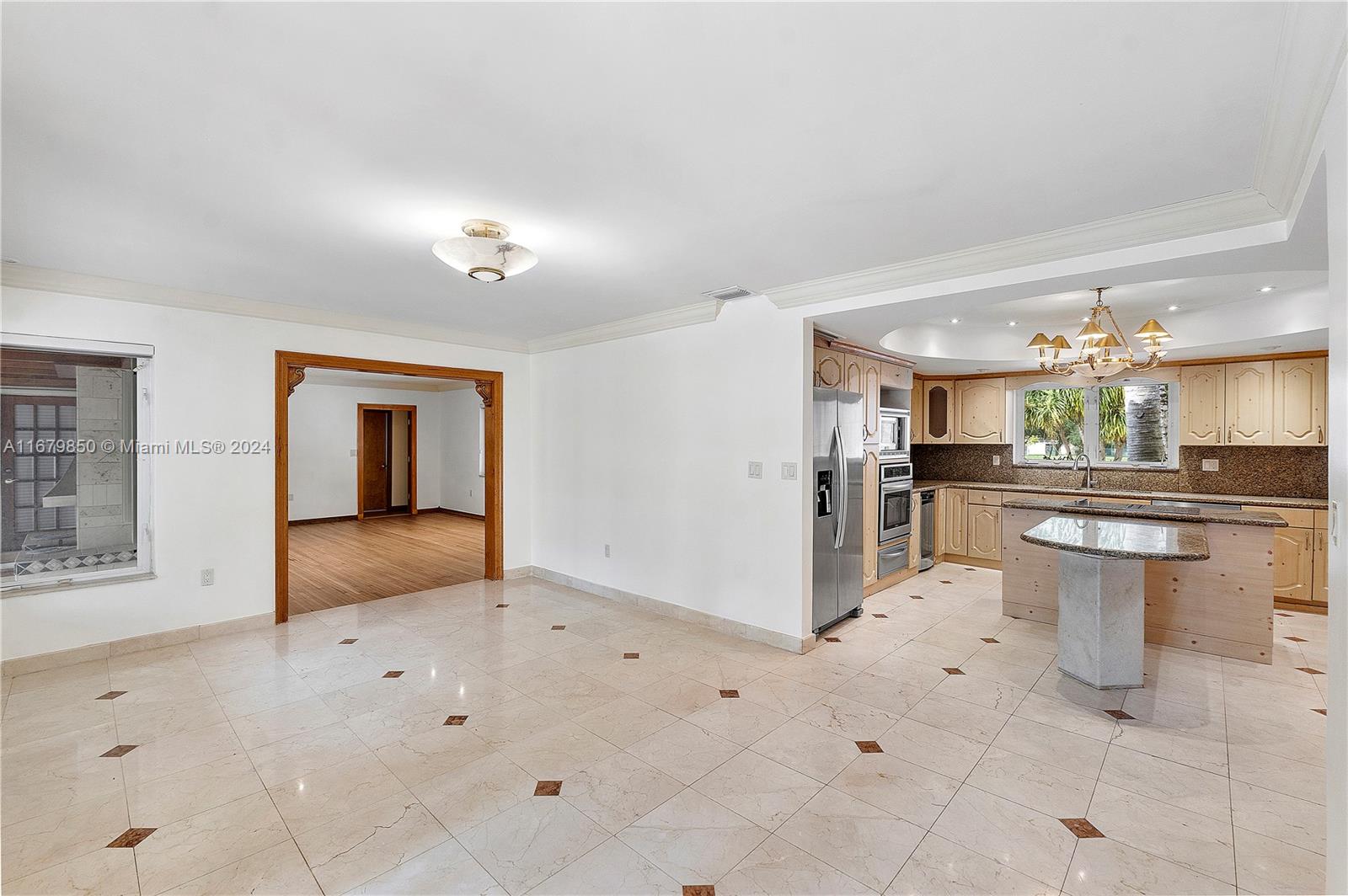 5211 Granada Blvd, Coral Gables, Florida image 10