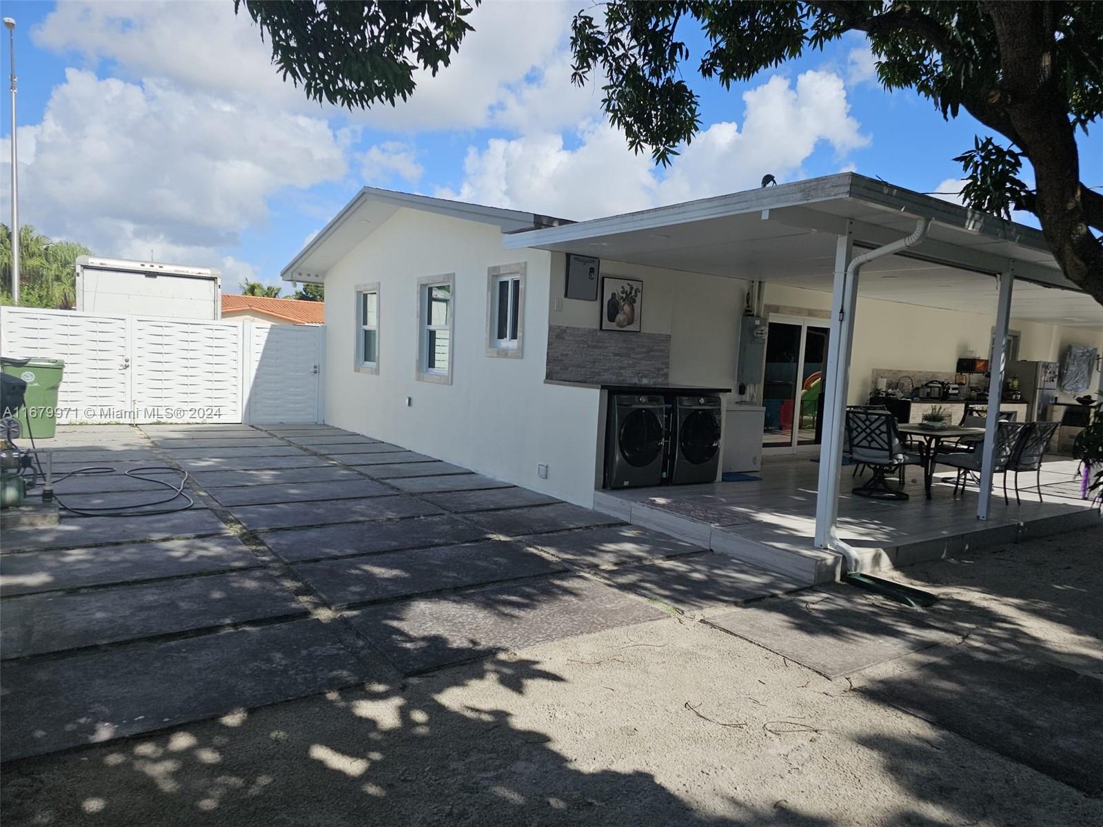 642 W 64th Dr, Hialeah, Florida image 19