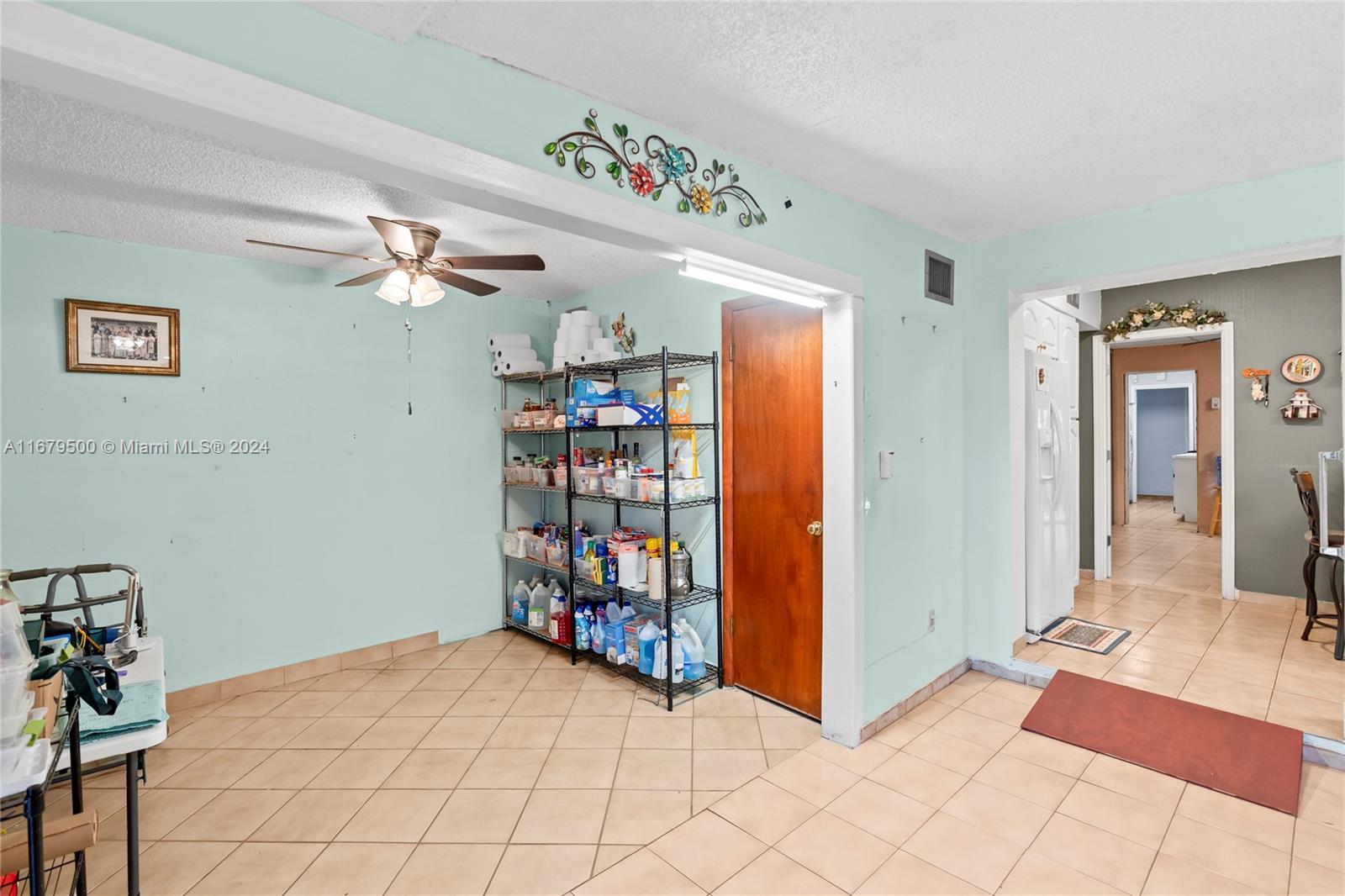 551 E 37th St, Hialeah, Florida image 39