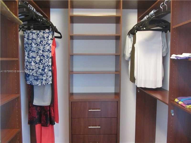 495 Brickell Ave #2401, Miami FL 33131