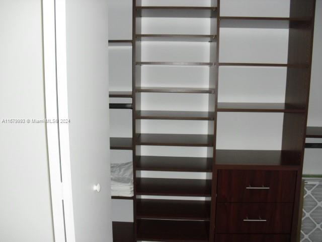 495 Brickell Ave #2401, Miami FL 33131