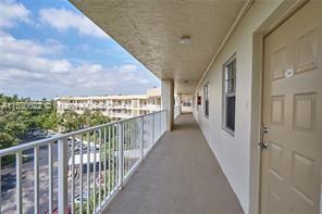 800 Cypress Grove Dr #509, Pompano Beach, Florida image 2