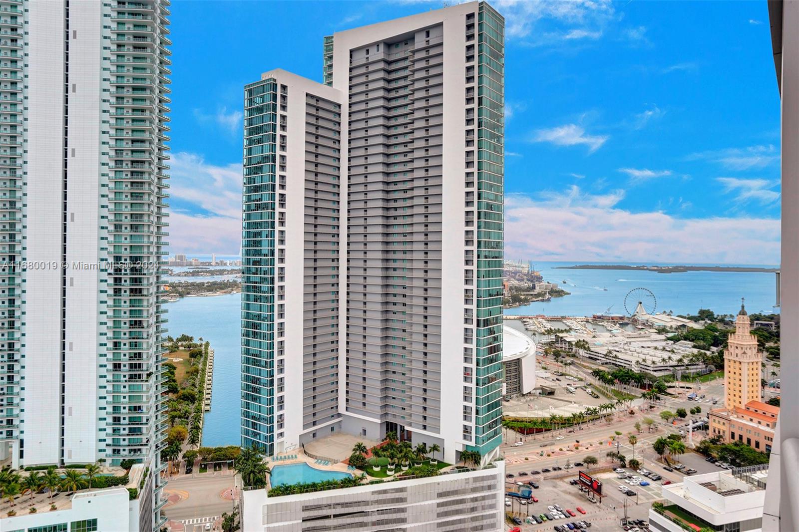 851 NE 1st Ave #3001, Miami FL 33132