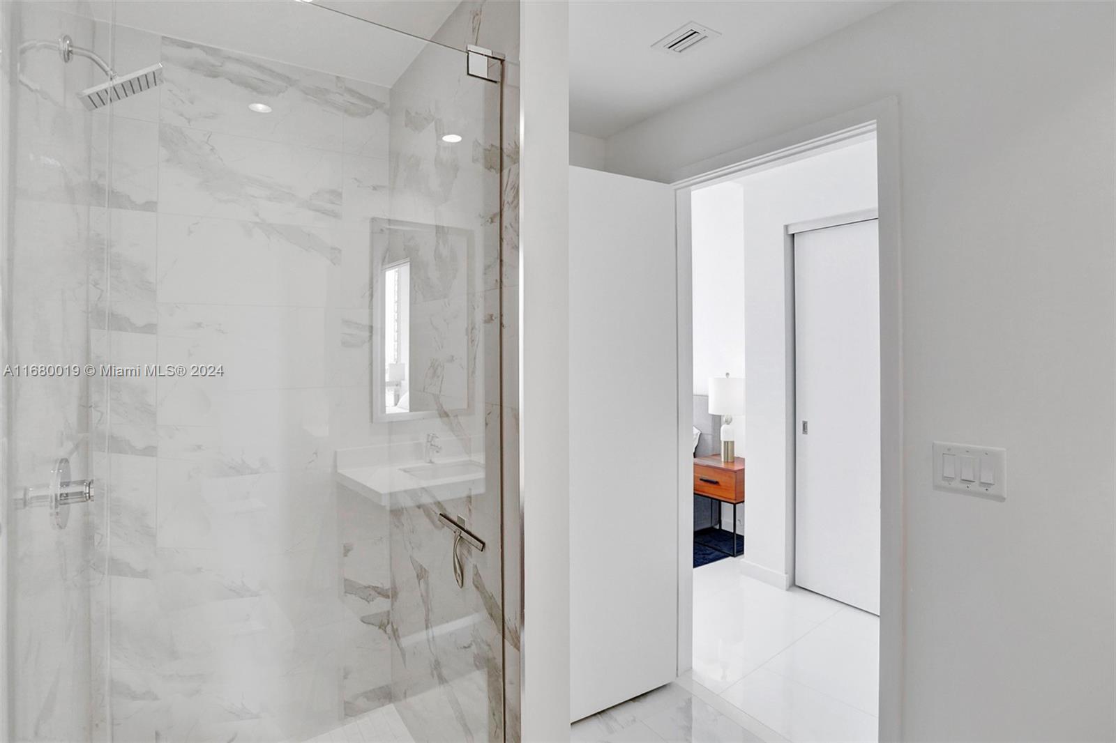 851 NE 1st Ave #3001, Miami FL 33132