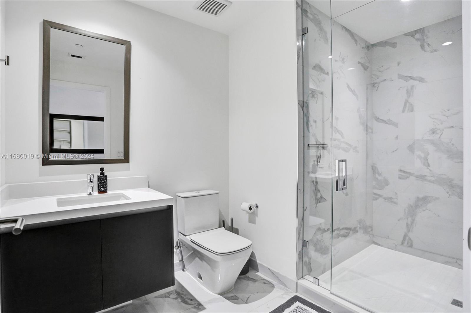 851 NE 1st Ave #3001, Miami FL 33132
