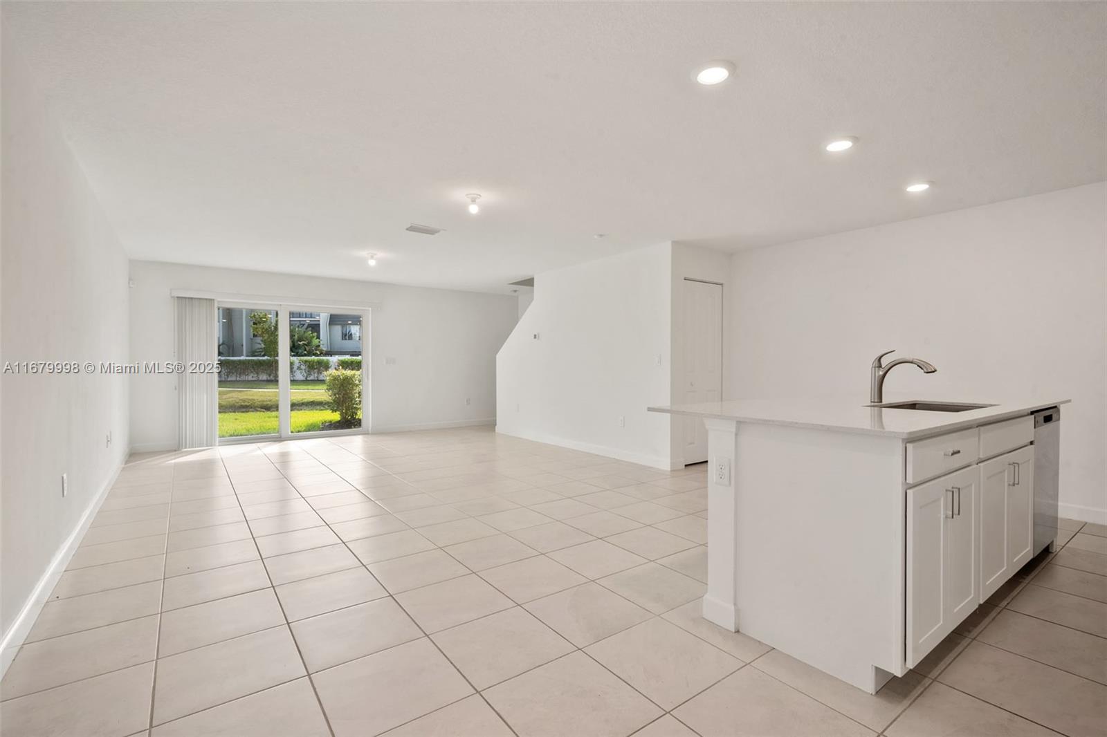 6782 Broadwater Ln #6782, Lake Worth, Florida image 3
