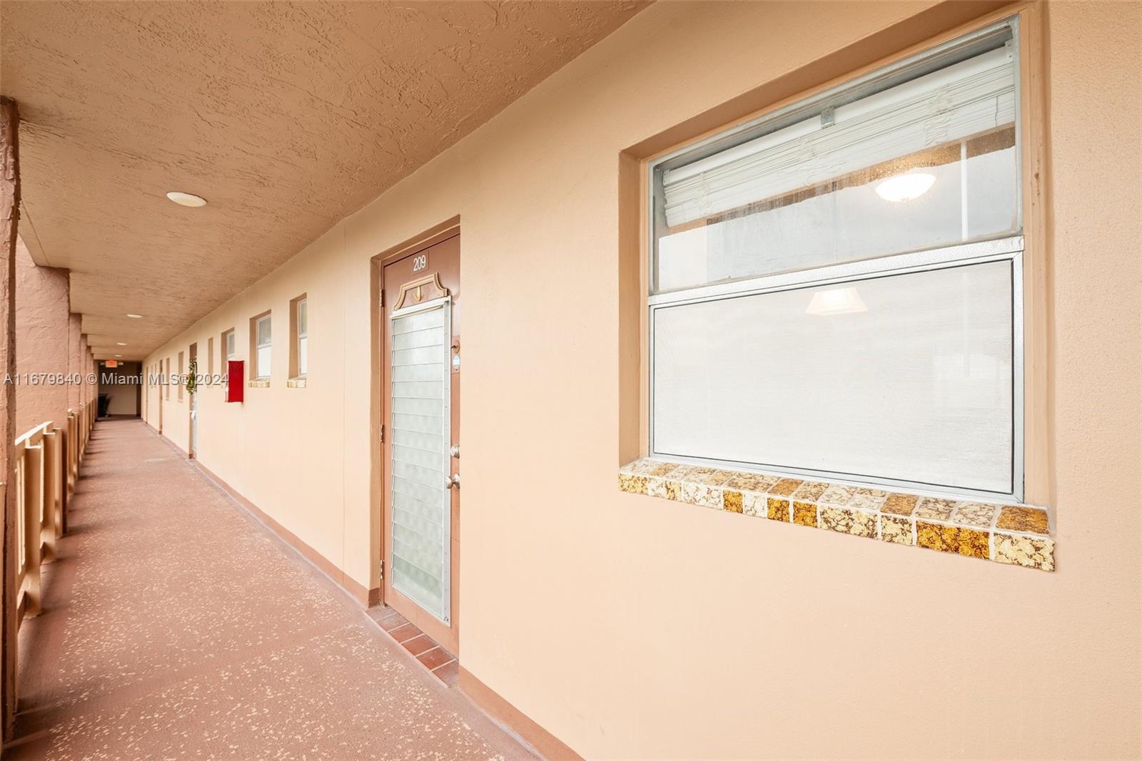 9580 Sunrise Lakes Blvd #209, Sunrise, Florida image 3