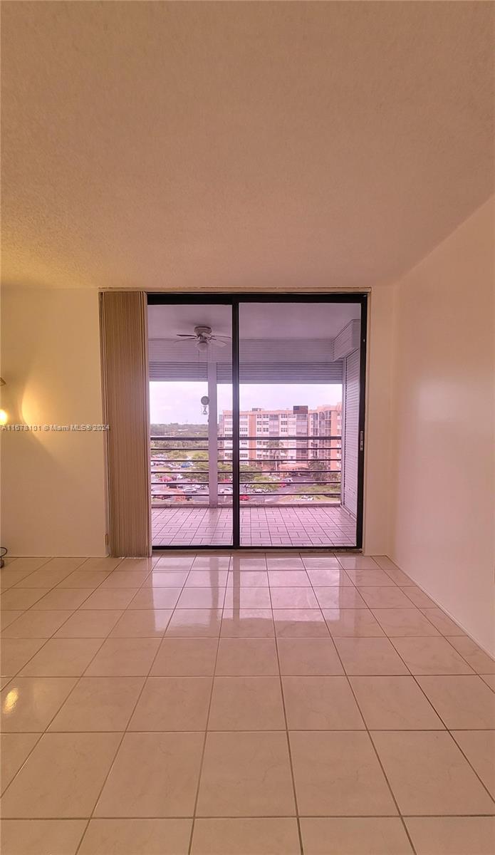 1100 Saint Charles Pl #715, Pembroke Pines, Florida image 9