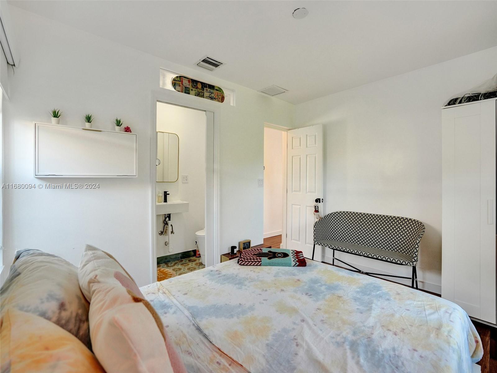 Listing Photo 23