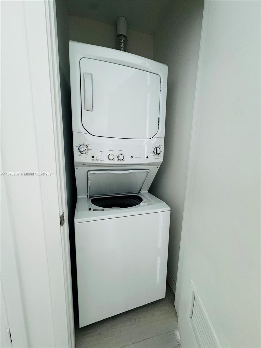 480 NE 31st St #2305, Miami FL 33137
