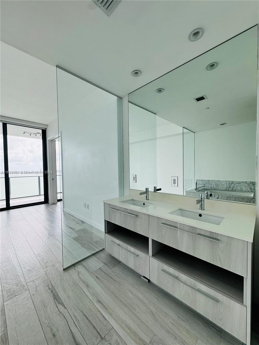 480 NE 31st St #2305, Miami FL 33137
