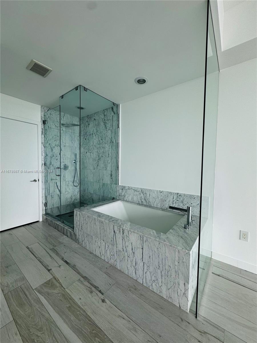 480 NE 31st St #2305, Miami FL 33137