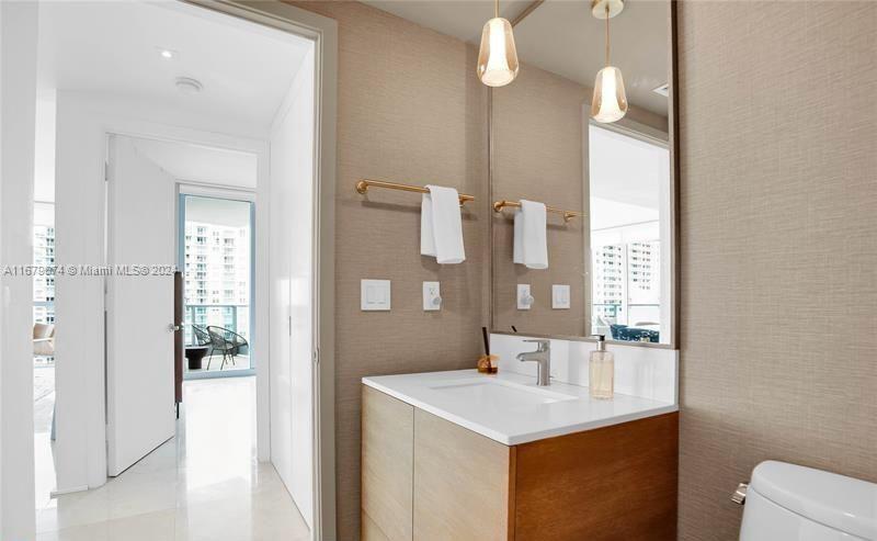 1331 Brickell Bay Dr #2602, Miami FL 33131