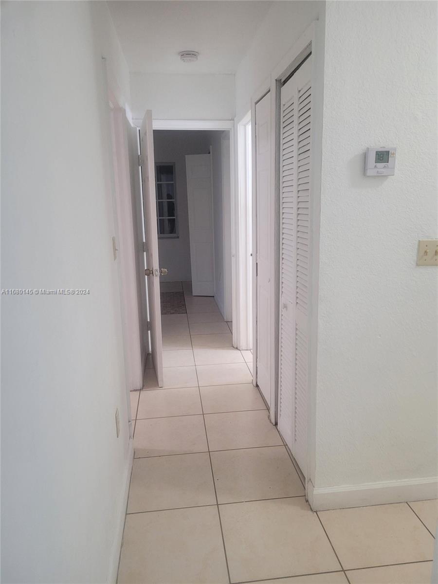 408 NW 11th Ave, Miami, Florida image 10