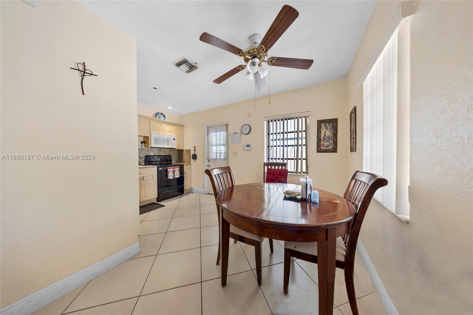 340 E 57th St, Hialeah, Florida image 14