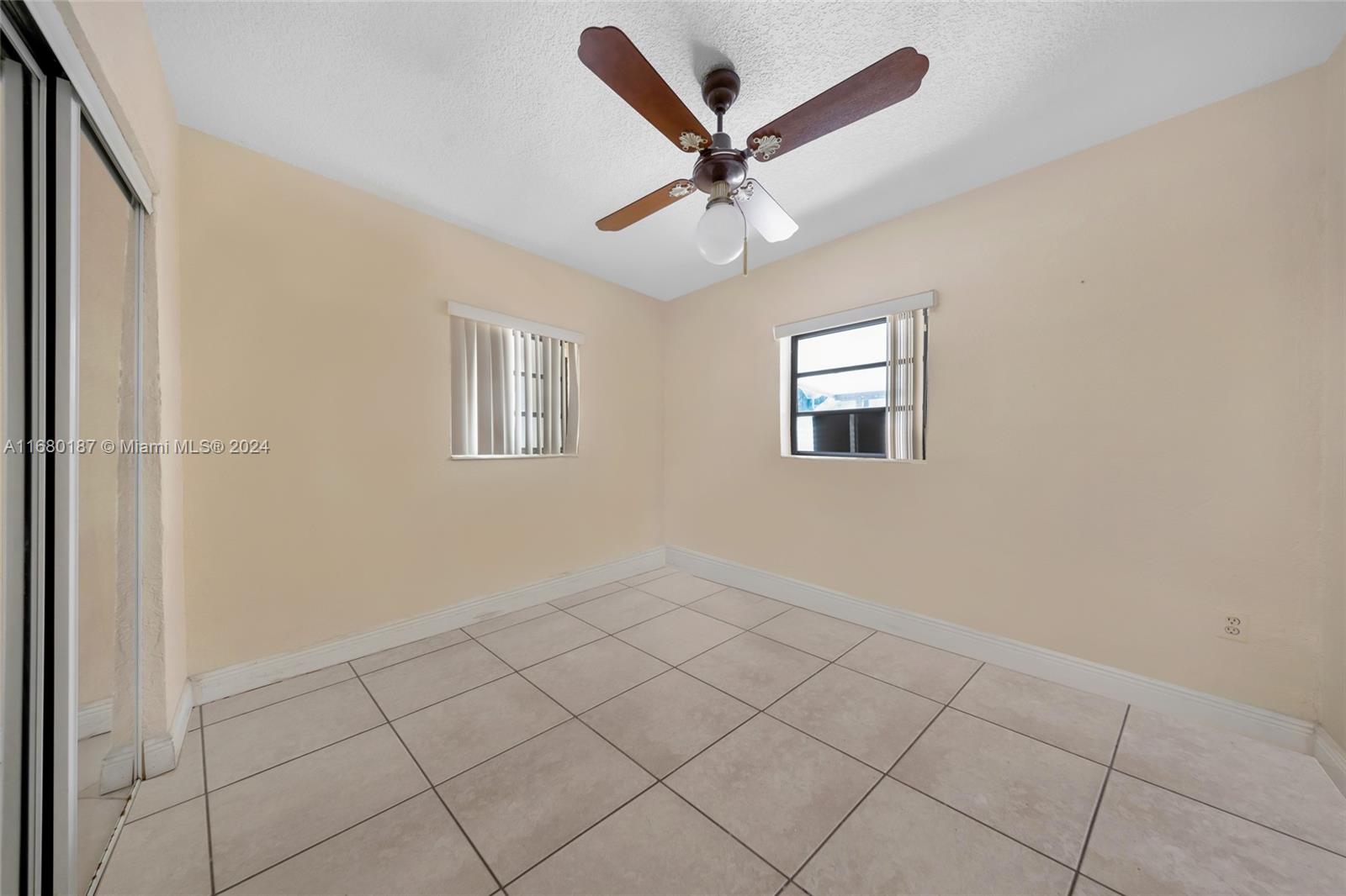 340 E 57th St, Hialeah, Florida image 19