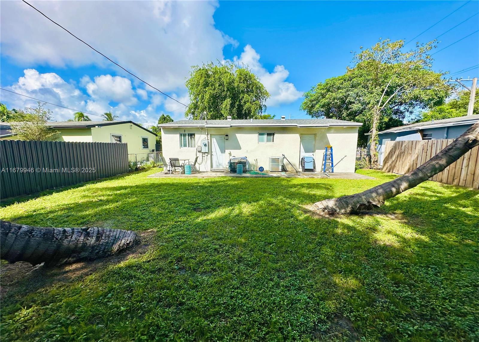 1594 NE 152nd Ter, North Miami Beach, Florida image 7