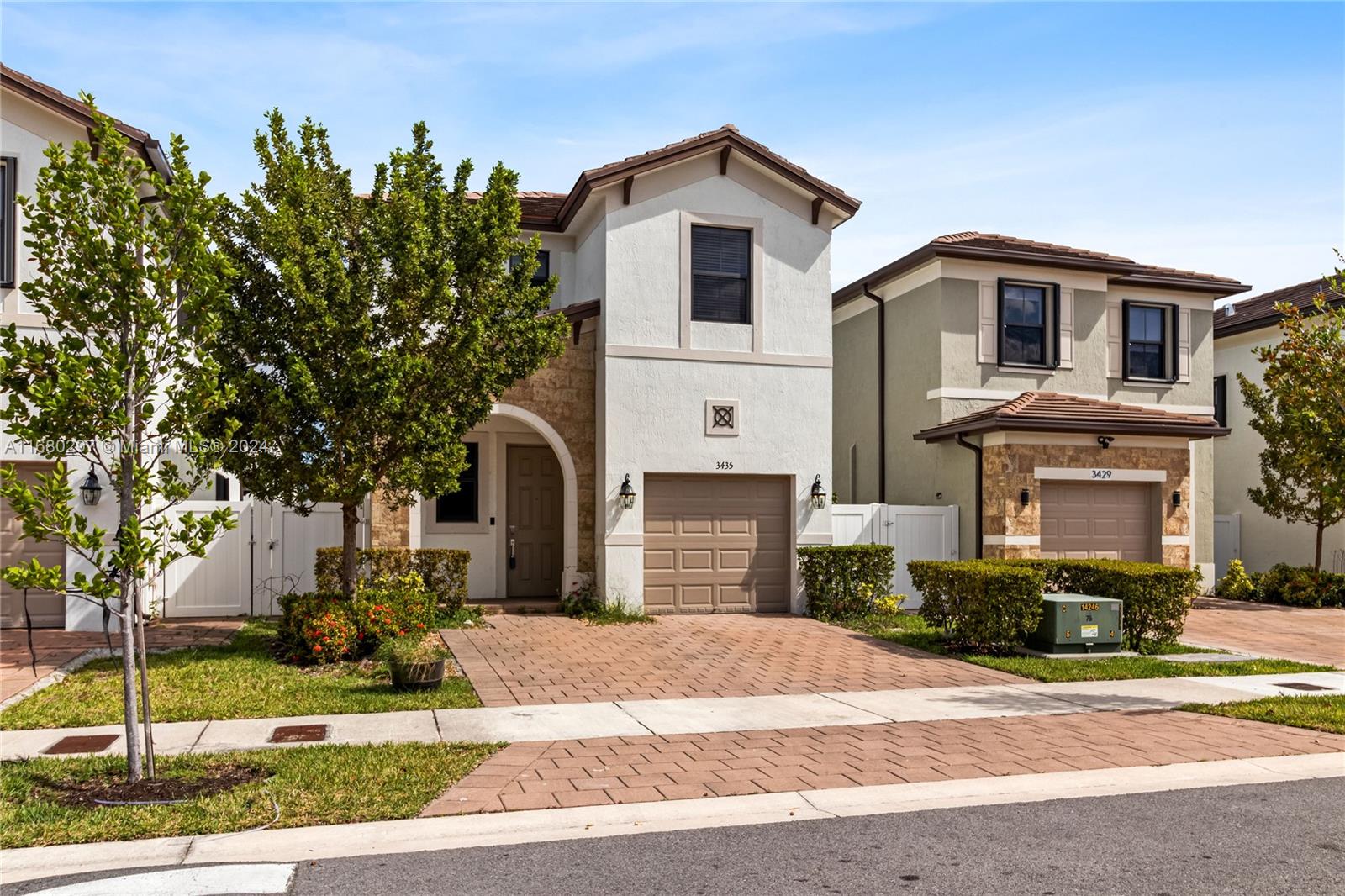 3435 W 110th St, Hialeah, Florida image 1