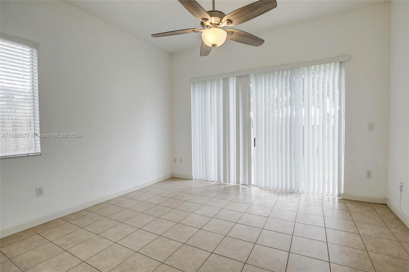 9469 SW 224th Ter, Cutler Bay, Florida image 15