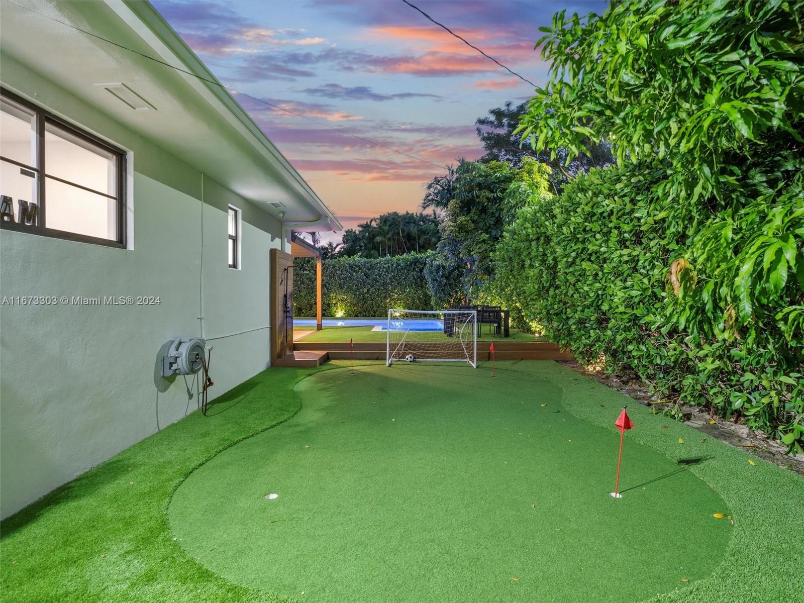 1059 NE 98th St, Miami Shores, Florida image 37