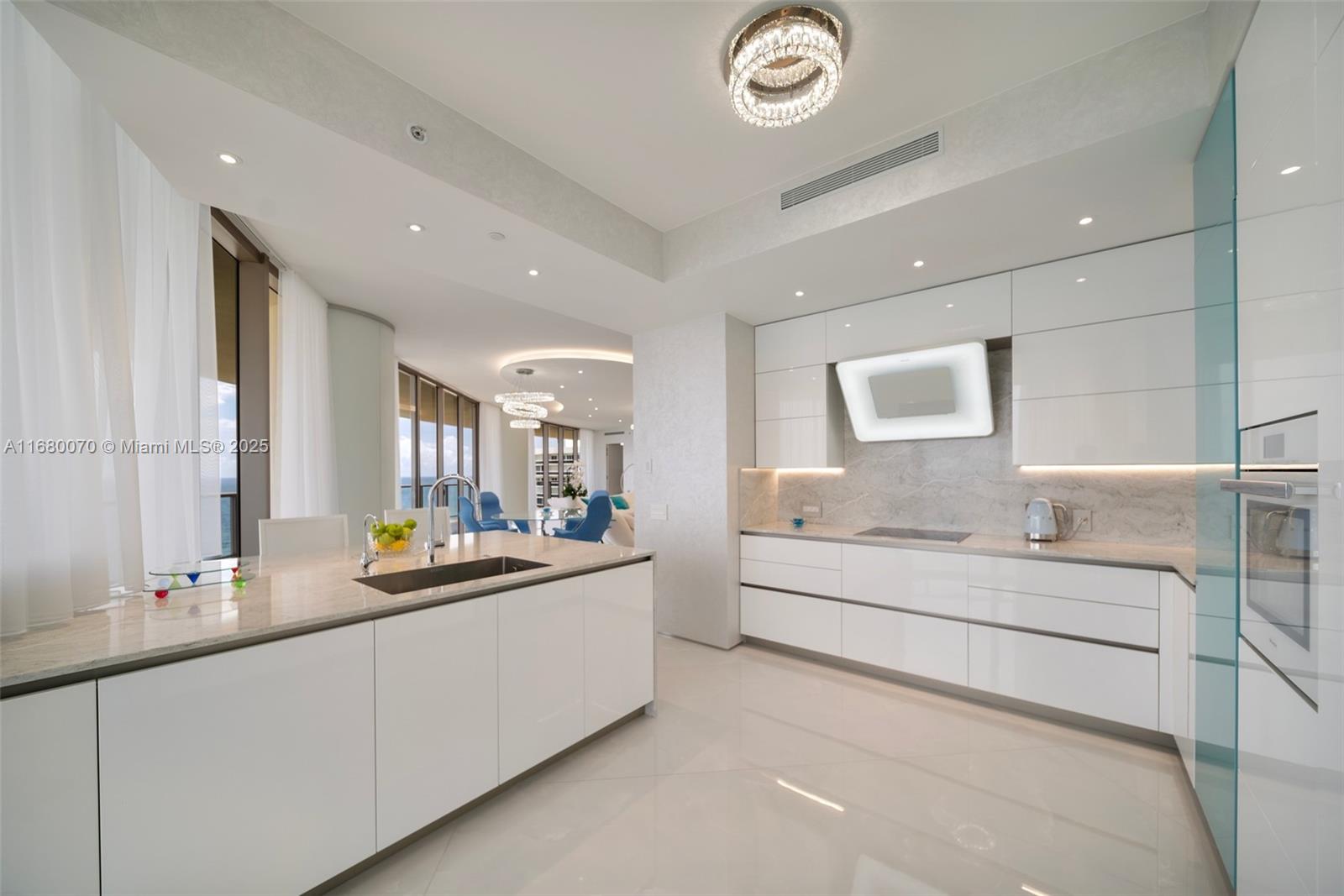 9703 Collins Ave #1900, Bal Harbour, Florida image 7