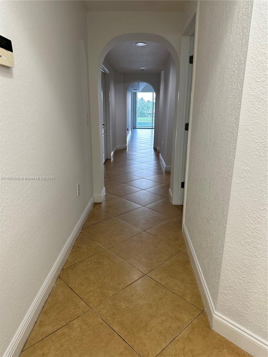 Residential, Doral, Florida image 24