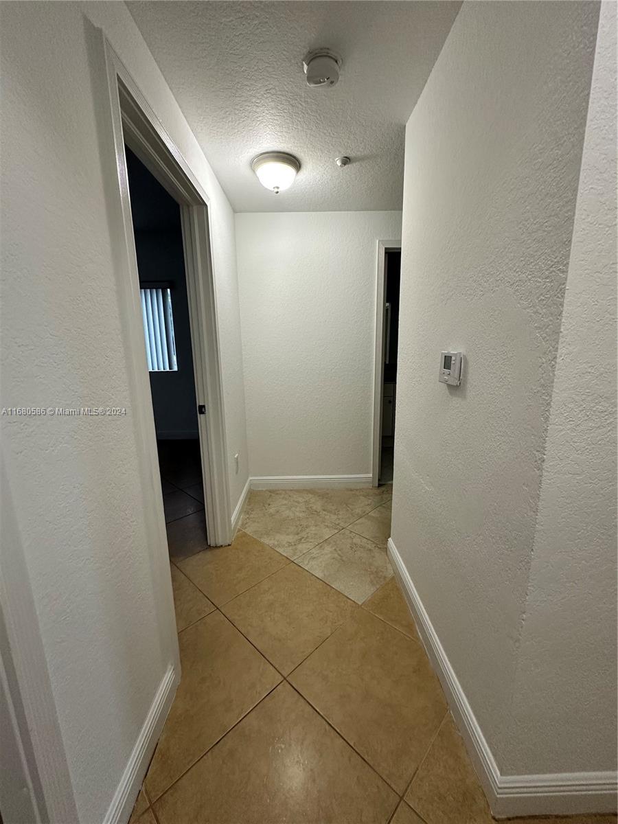 Residential, Doral, Florida image 27