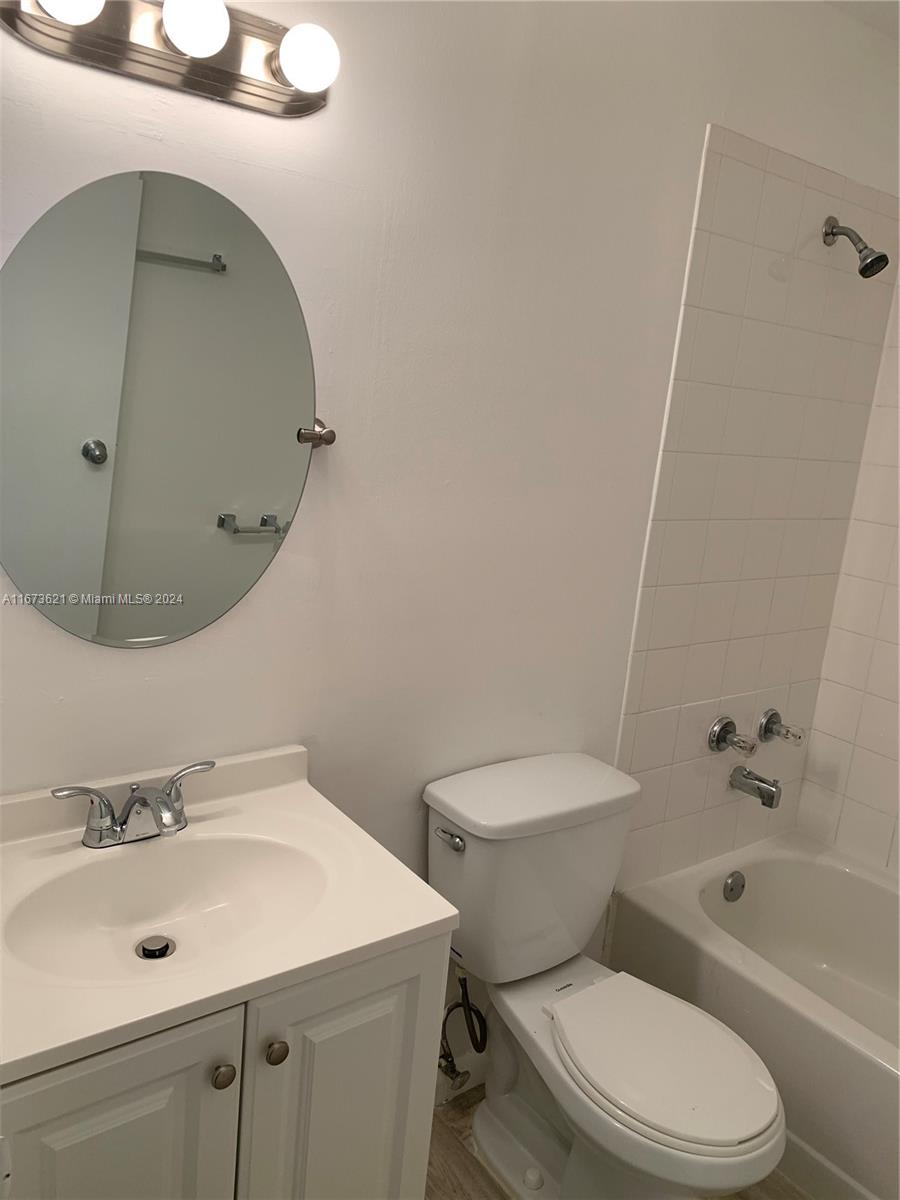 10749 Cleary Blvd #310, Plantation, Florida image 23