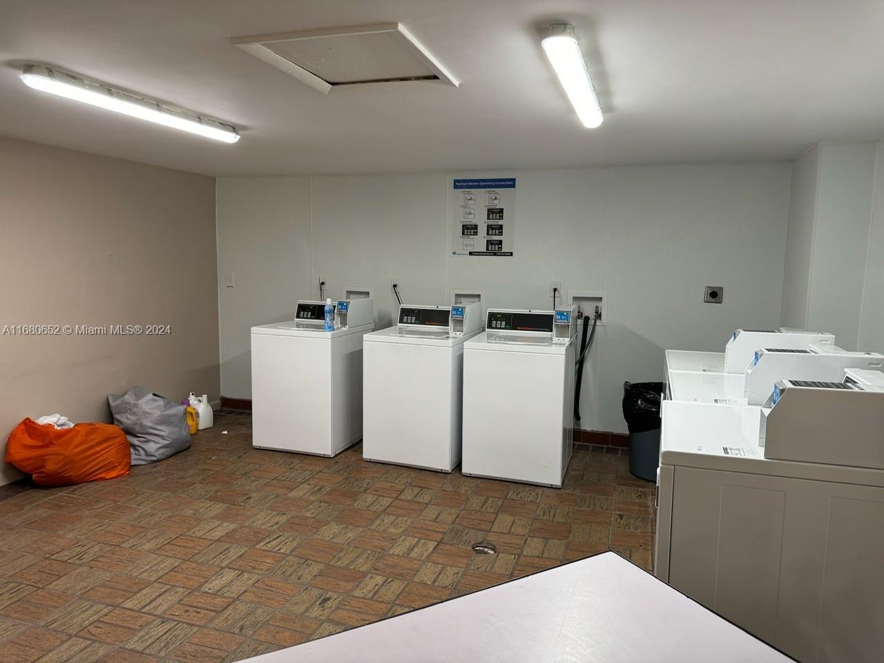 Listing Photo 6
